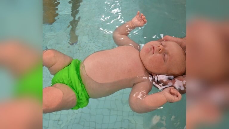 Do Babies Wear Diapers in the Pool ?